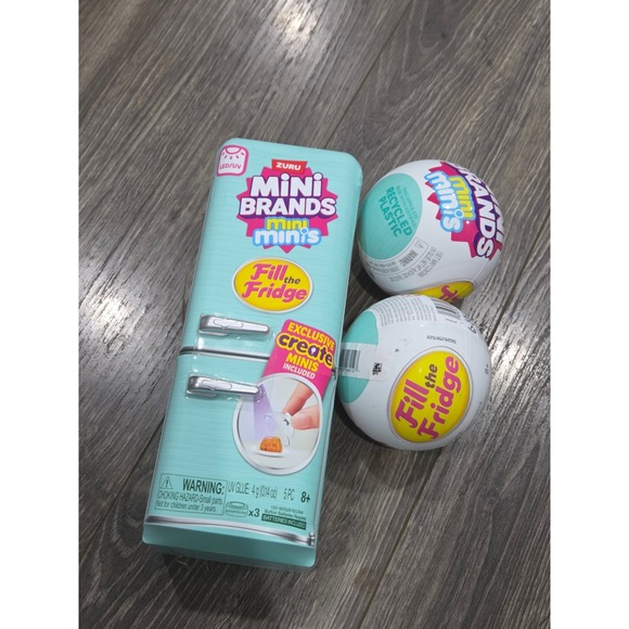 Mini Brands Fill the Fridge Refrigerator Playset + 2 Mini Mini's Capsules - NEW - Picture 1 of 4